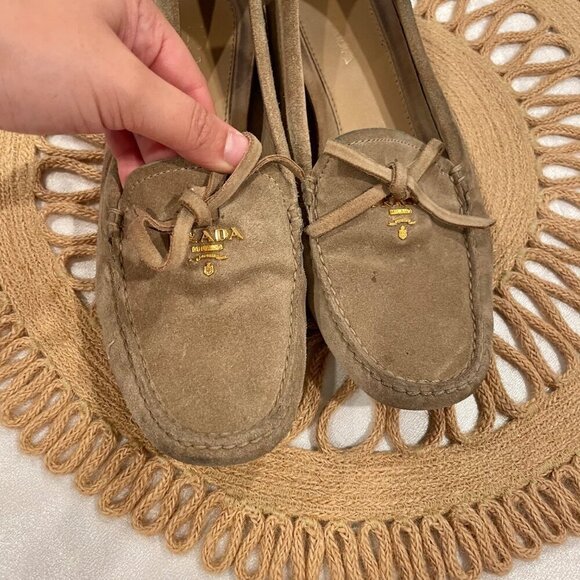 Prada Suede Bow Drivers Tan Leather Size EU 38 - Picture 3 of 15